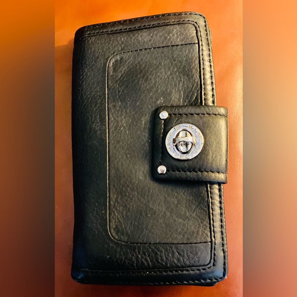 Marc By Marc Jacobs Vintage Black Soft Leather Wallet.